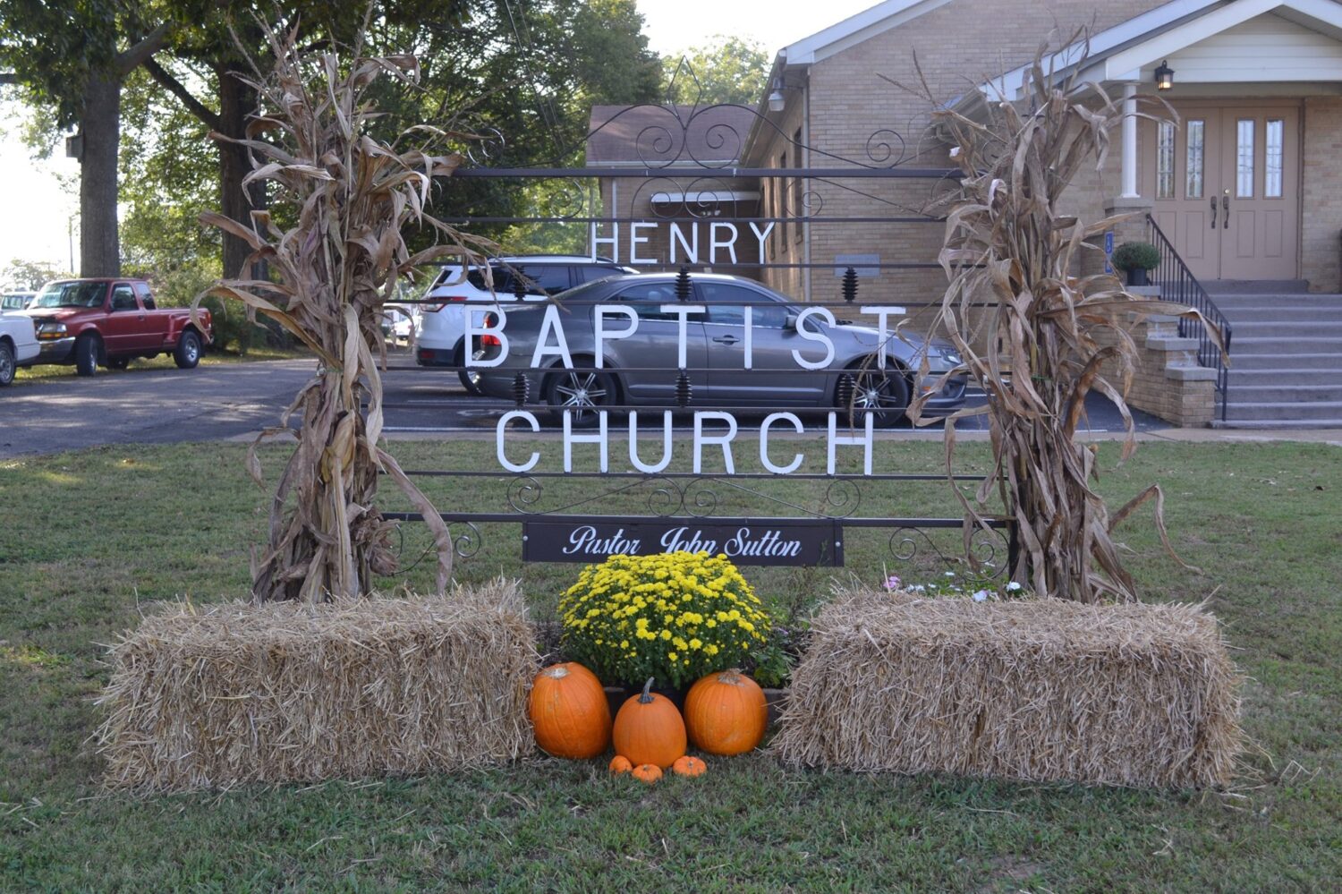 Henry Baptist Church Henry, TN